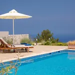 Avraam Sunset With Private Pools Kalamítsi