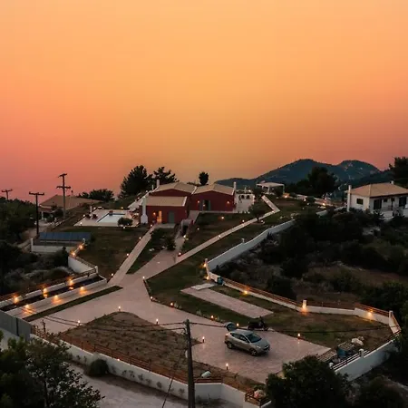 Avraam Sunset With Private Heated Pools By Imagine Lefkada Villa *
