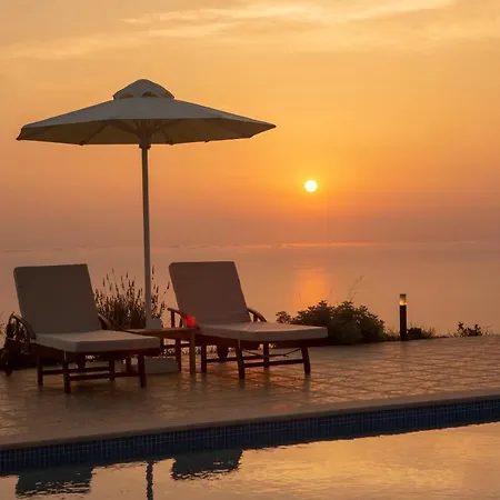 Vila Avraam Sunset With Private Pools Kalamítsi