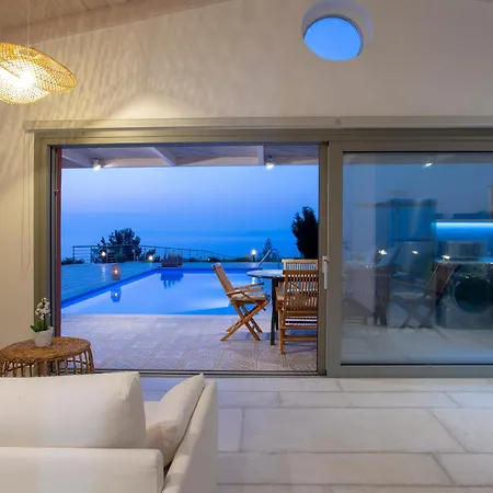 Avraam Sunset With Private Heated Pools By Imagine Lefkada *