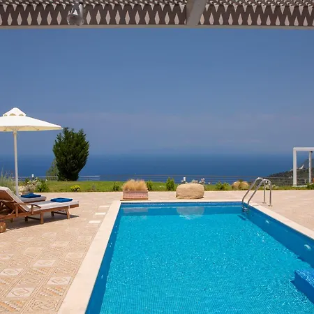 Avraam Sunset With Private Heated Pools