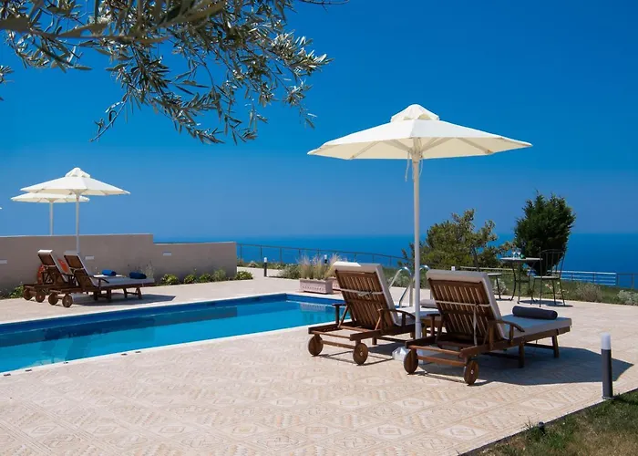 Avraam Sunset With Private Heated Pools Kalamítsi