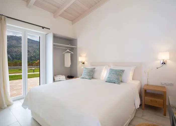 Avraam Sunset With Private Heated Pools