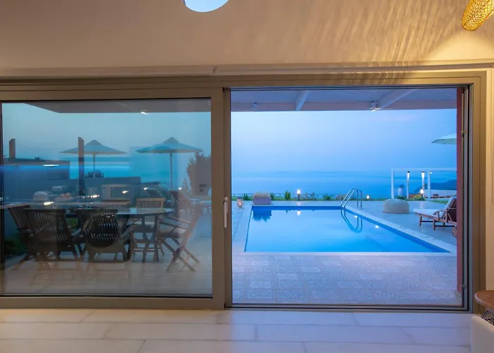 Willa Avraam Sunset With Private Heated Pools Kalamítsi
