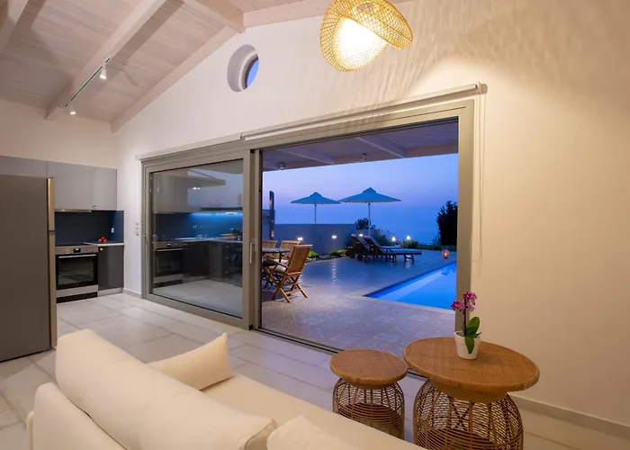 Avraam Sunset With Private Heated Pools Willa