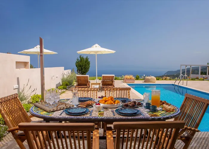 Avraam Sunset With Private Heated Pools Willa